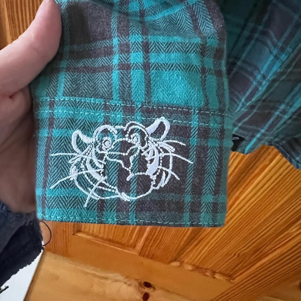 Cakeworthy Jasmine Flannel - Picture 4 of 6